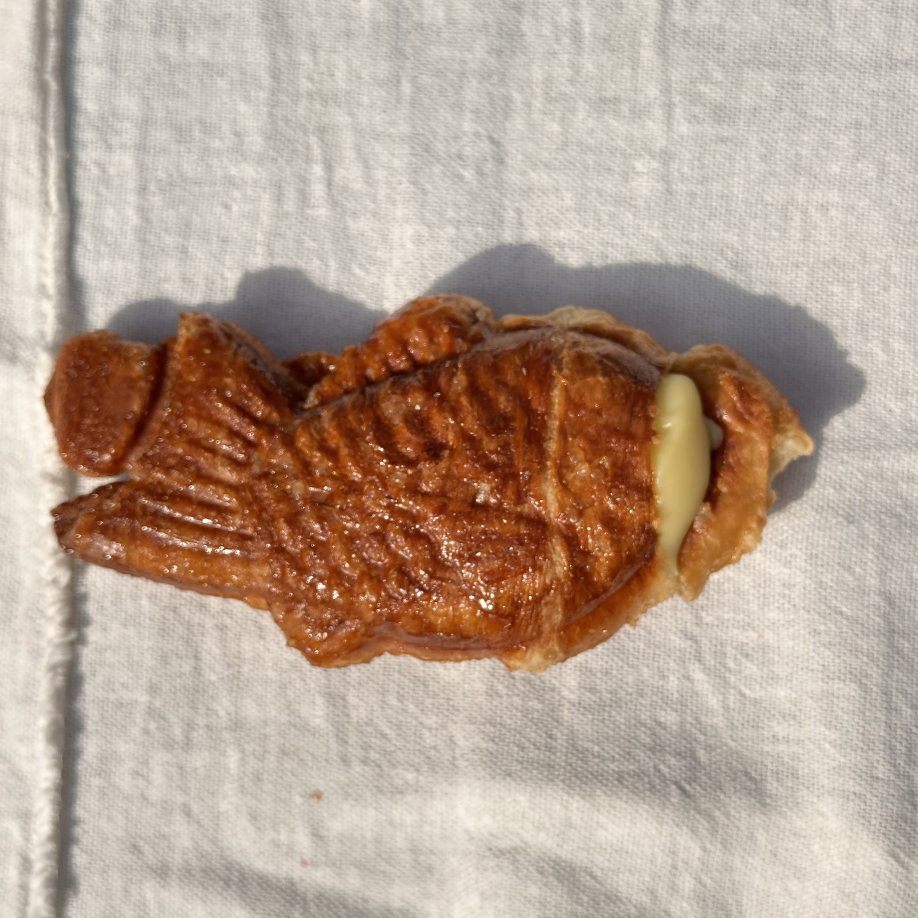 Custard Croffle Fish